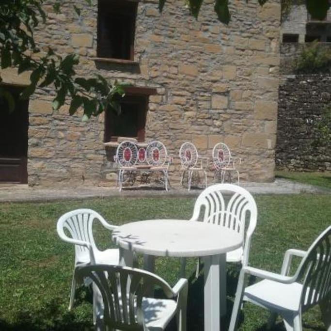 Casa Rural Barangua En El Pirineo Aragones Santa Cruz de la Serós Eksteriør bilde