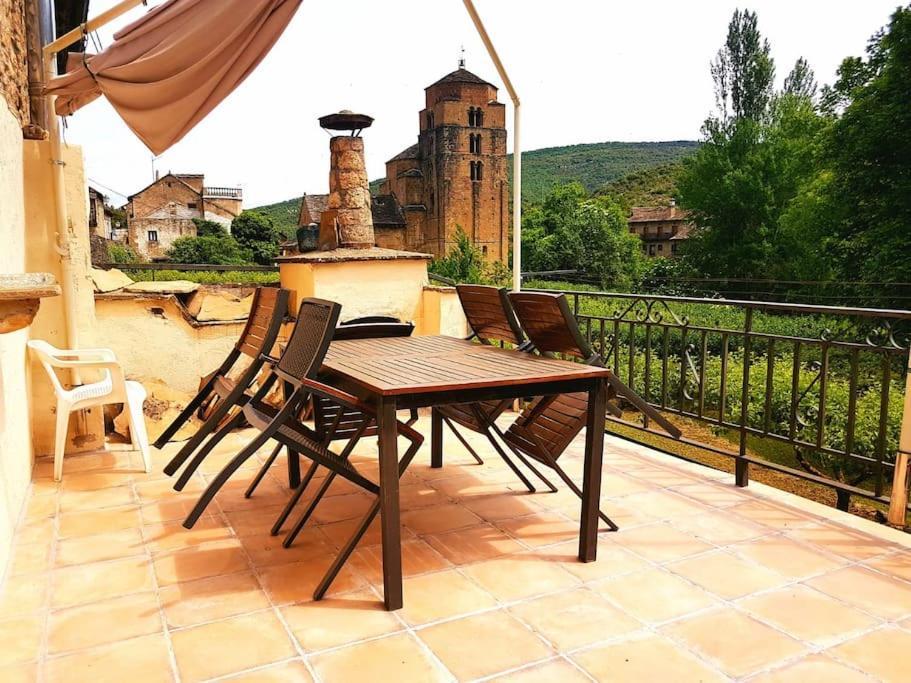 Casa Rural Barangua En El Pirineo Aragones Santa Cruz de la Serós Eksteriør bilde